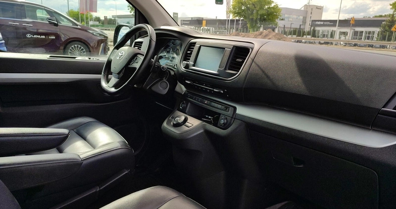 Toyota Proace Verso cena 199900 przebieg: 94169, rok produkcji 2019 z Żuromin małe 301